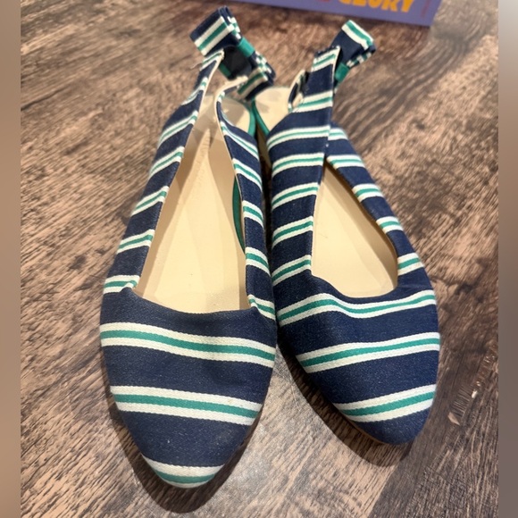 Blue and Green Striped Flats for Casual Wear - Picture 1 of 6